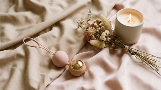 Boules de Geisha en silicone rose et doré pour muscler le périnée et le plaisir